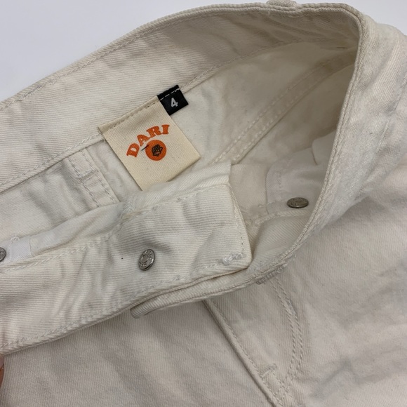 Ripped Jeans Shorts Off White - Picture 3 of 5